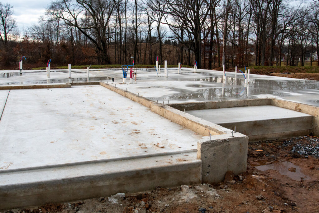 How much concrete do you actually need for a 10x10 slab?